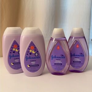Johnson’s Calming Shampoo and Bedtime Lotion Set